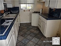 3rd image of 1735 Vuelta Grande Ave