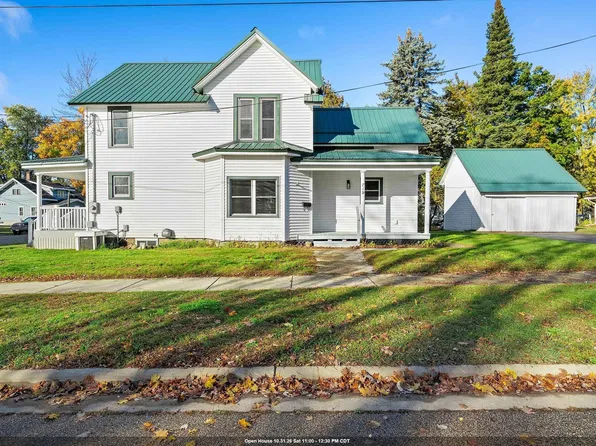 719 S Bartlett St, Shawano, WI 54166