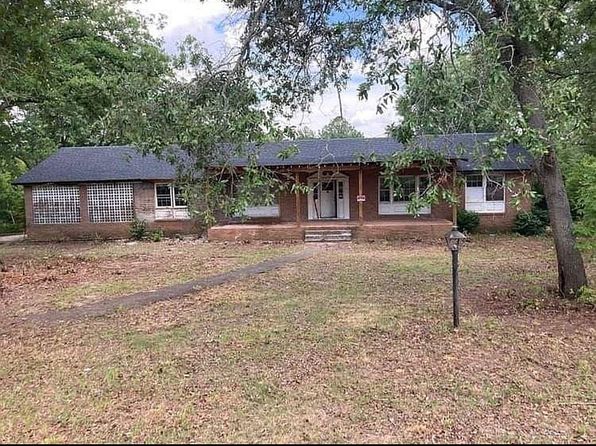 1724 Crystal Ln