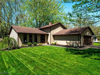 6868 Stearns Rd, North Olmsted, OH, 44070