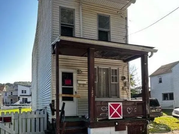 127 S Rock St, Shamokin, PA 17872