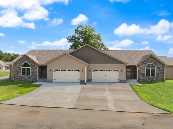 118 B W Canterbury Dr, Bronston, KY 42518