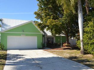 11795 Island Ave, Matlacha, FL 33993