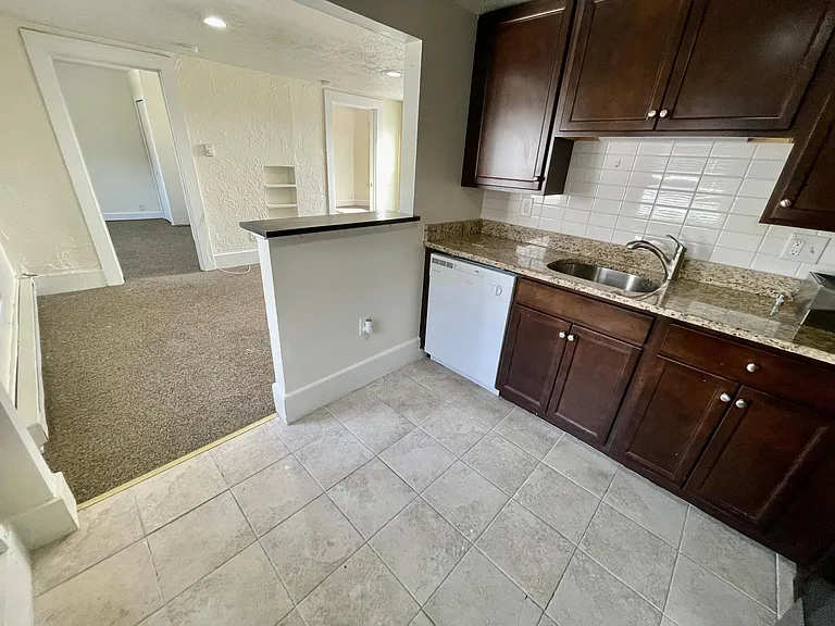 21 Hope St #3 — Photo 5