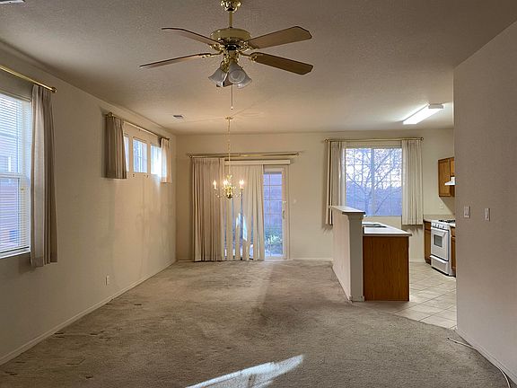 3rd image of 5268 Molokai Ave NE