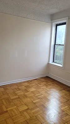 Rented by EXR | media 6