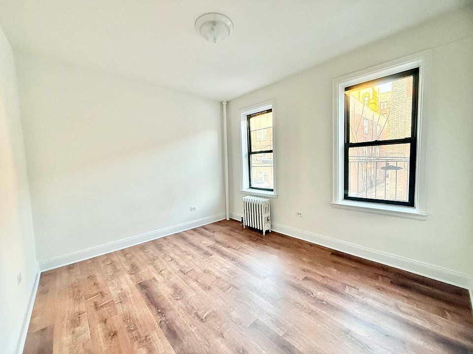 1st image of 4329 39th Pl APT 26