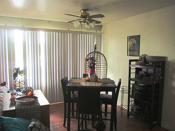 4th image of 5530 E Lake Dr APT A