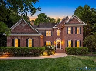 15743 Moss Fire Ct, Moseley, VA 23120