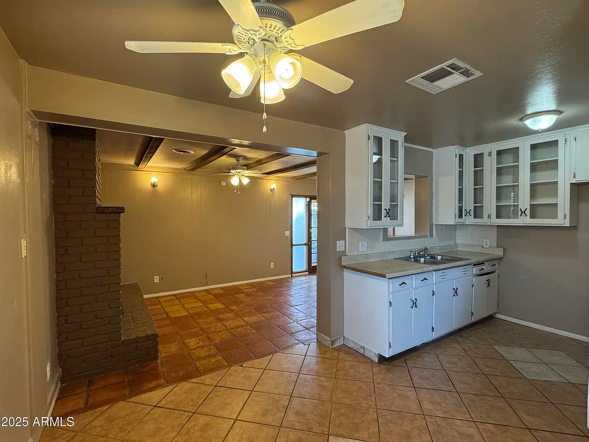 1714-5_11212025 - 1714 W Cochise Dr