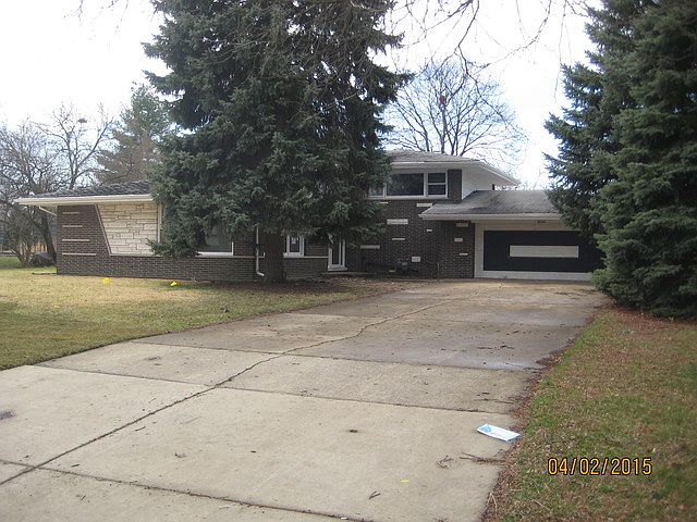 1st image of 6020 S Kensington Ave
