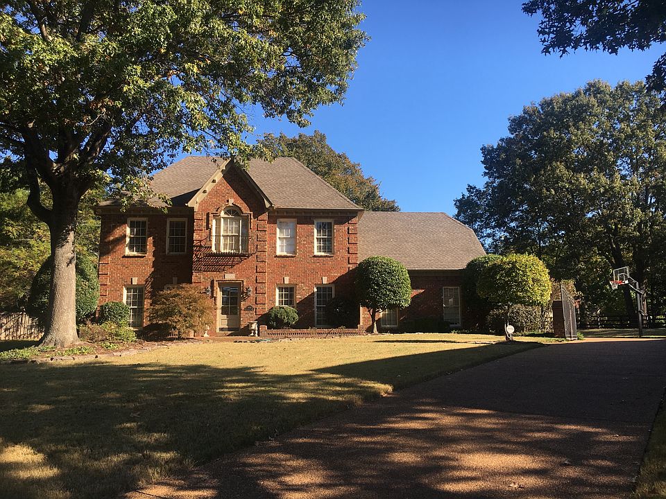 1st image of 8866 Gainesway Dr