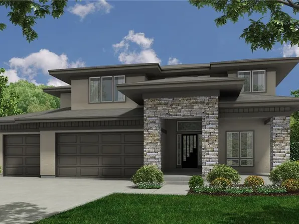 18457 Windsor St, Overland Park, KS 66085