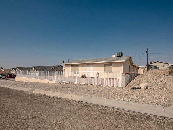 4th image of 3025 Sombrero Dr