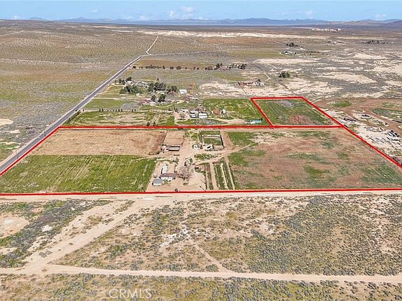 3rd image of 28571 Wild Rd