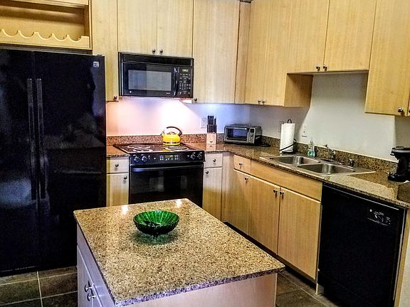 kitchen, fully stocked