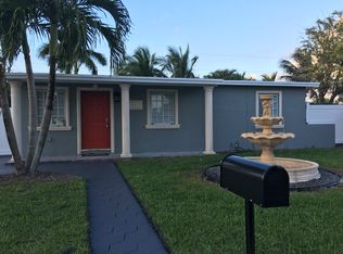 10935 SW 55th St, Miami, FL 33165