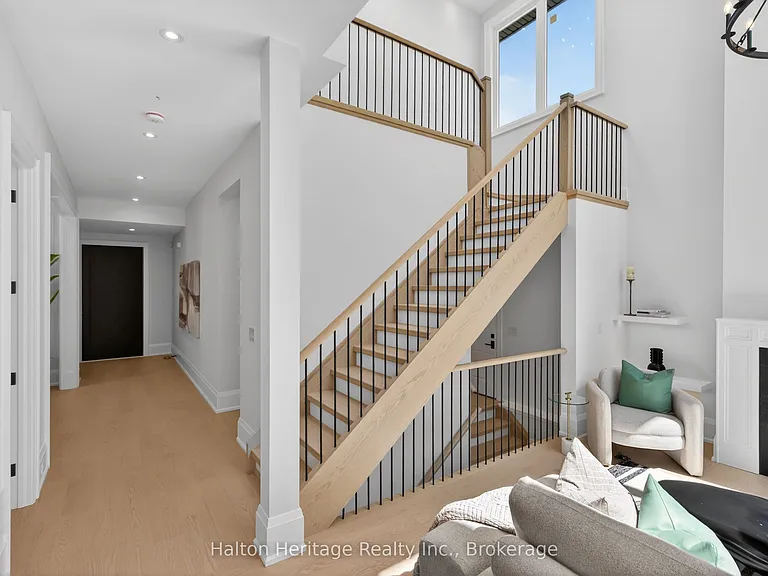 148 Herald Ave — Photo 18