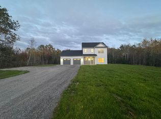 21 Rockwood Ests, Windsor, ME 04363
