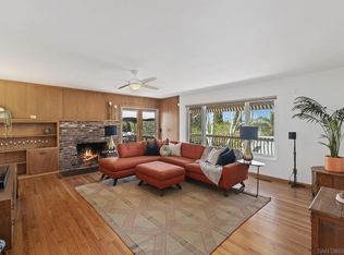 923 Sunset Dr, Vista, CA 92081