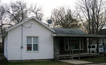 1st image of 807 W Joliet St