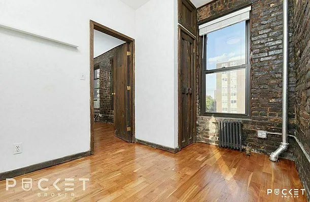 Rented by PocketBroker Inc | media 16