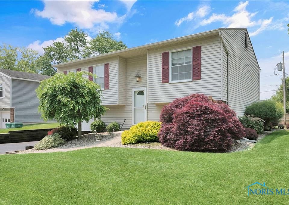 1st image of 2444 Jamestown Dr