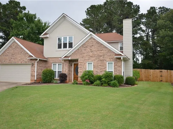 4055 Pineset Dr, Alpharetta, GA 30022