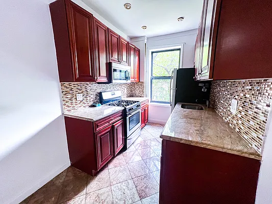 Rented by Voro New York | media 29