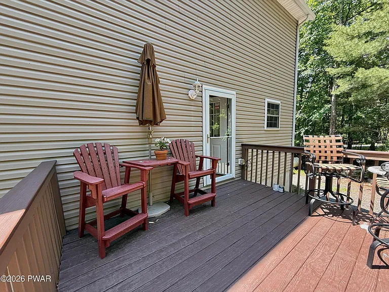 176 Gunstock Ln — Photo 5