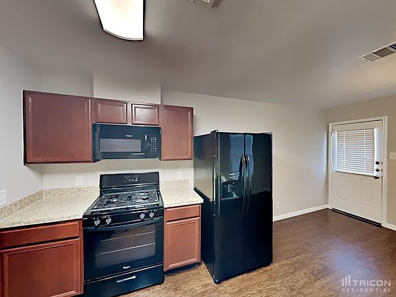 5th image of 21435 Wilona Way