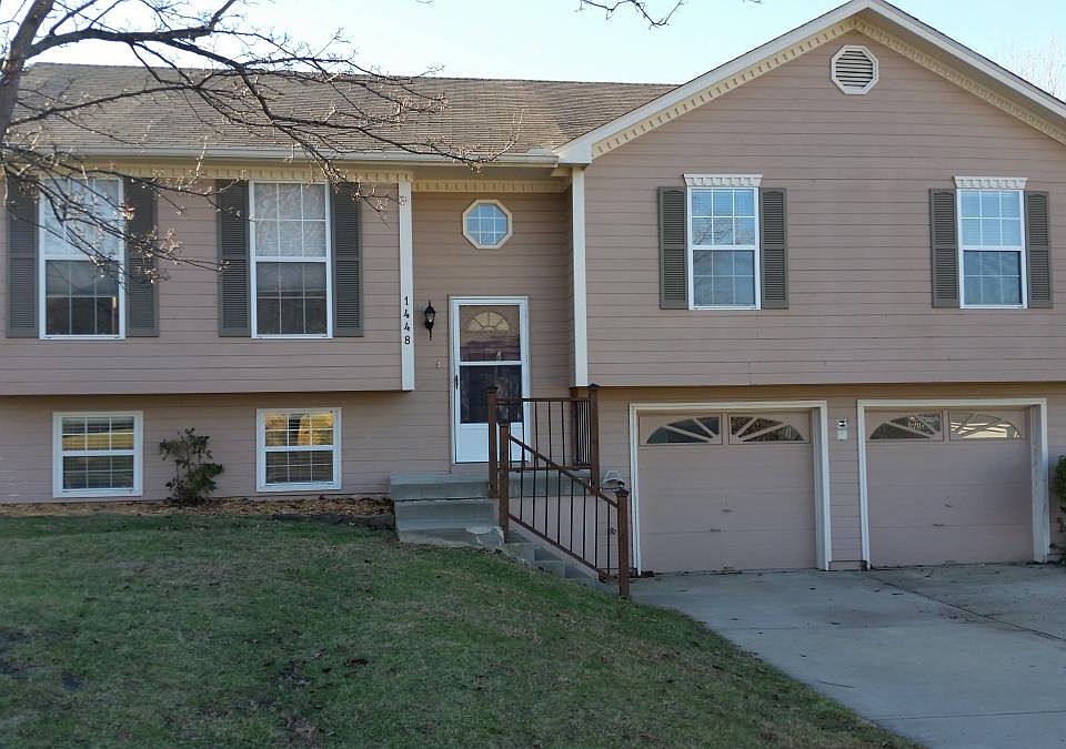 1st image of 1448 SW Highland Dr