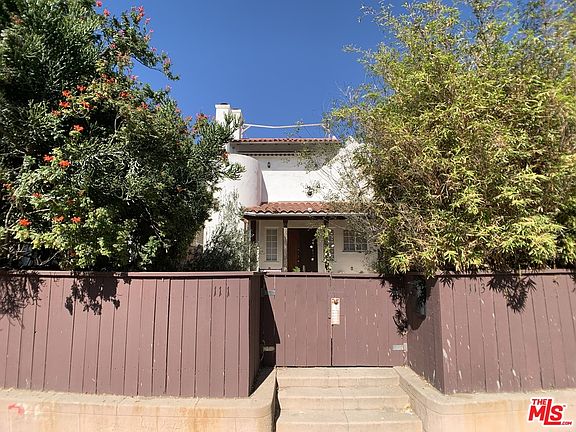 3rd image of 111 Paloma Ave #113