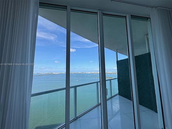 5th image of 665 NE 25th St Floor 4