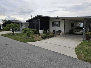 272 Lake Huron Dr #272, Mulberry, FL 33860