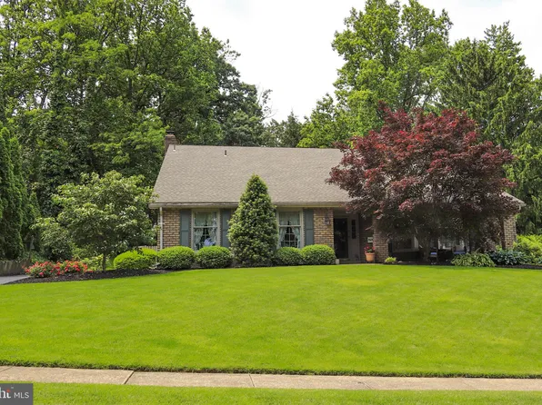 3460 Blackfriar Ln, York, PA 17402