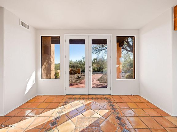 4th image of 5164 N Calle Bujia