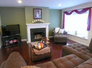 2 Heritage Ter, Jackson, NJ 08527