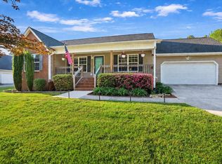 1723 Garretts Chapel Rd, Chickamauga, GA 30707