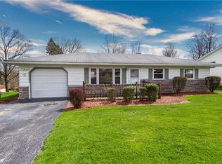 4619 Warwick Dr S, Canfield, OH