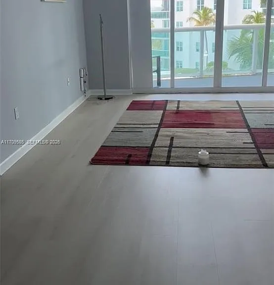 7900 Harbor Island Dr #806 — Photo 5