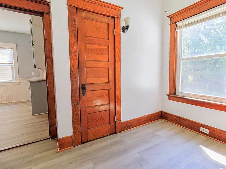 159 Royal Ave #1 — Photo 13