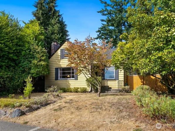 8445 30th Avenue SW, Seattle, WA 98126