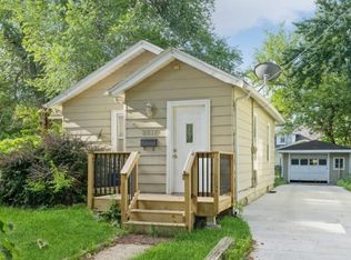 2617 Lyon St, Des Moines, IA 50317