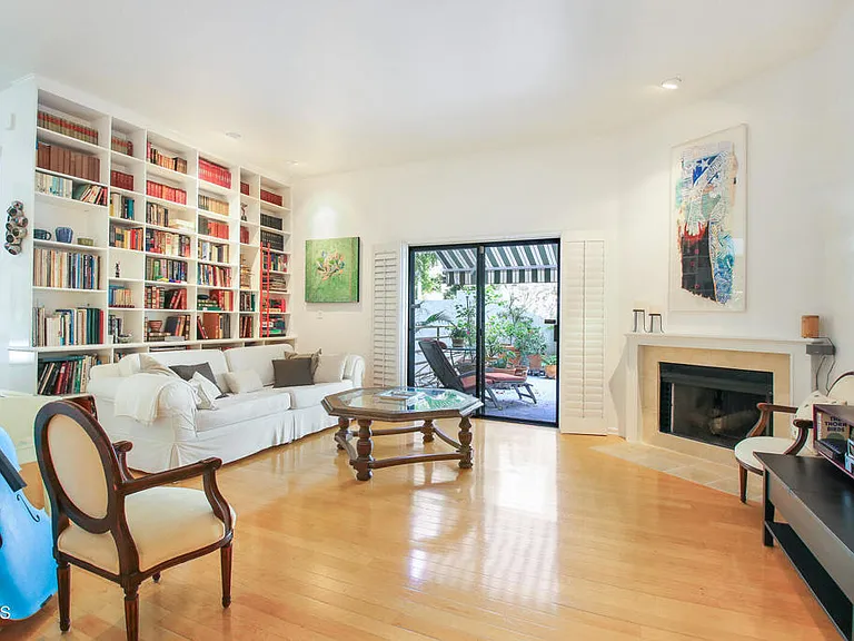 1670 Malcolm Ave #103 — Photo 10