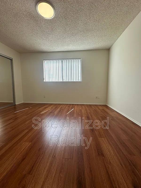 2 bed, 2.5 bath, $2,795 — Photo 4
