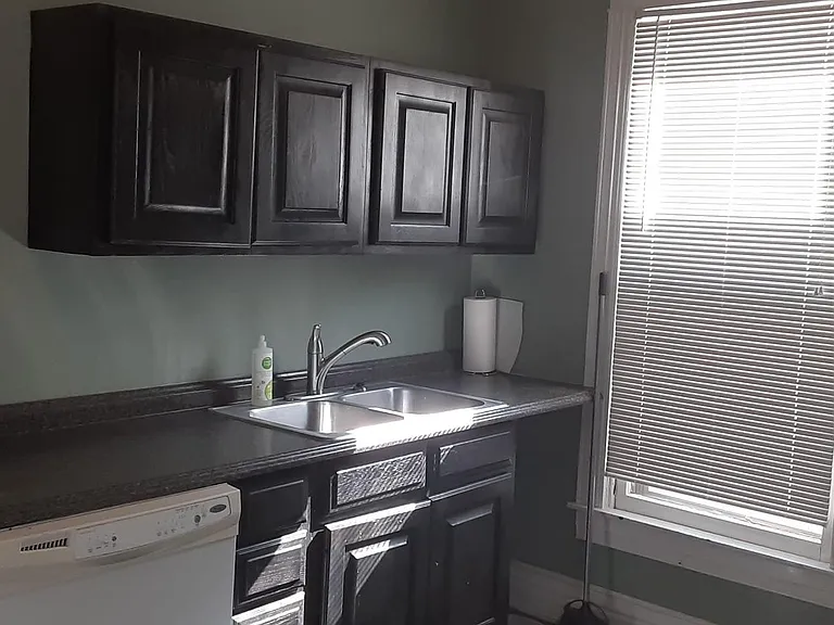 1837 Sherwood Ave — Photo 11