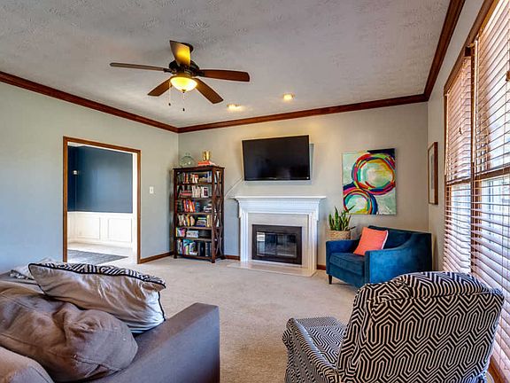 3rd image of 1713 Claire Stevens Cir