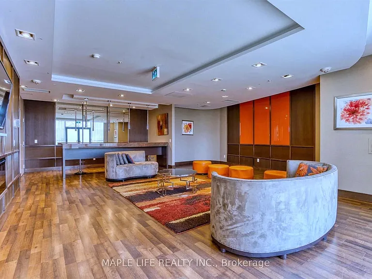5740 Yonge St #702 — Photo 2