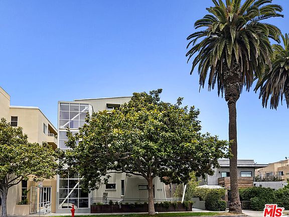 2nd image of 1513 9th St APT 3